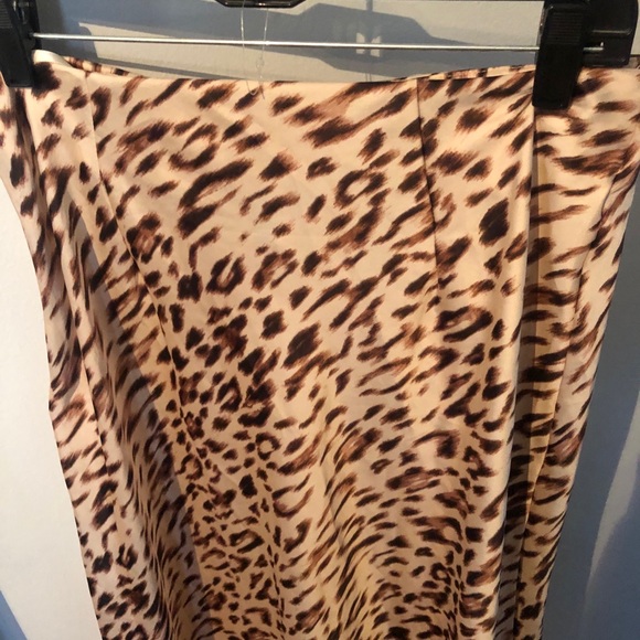American Eagle Midi Cheetah Print Skirt - Picture 4 of 5